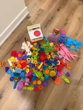 Playdoh Shapes and Accessories Kids-Play Doh Tools Moulding Play Dough Toys